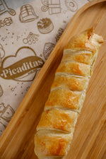 Dedito bocadillo y queso hojaldre